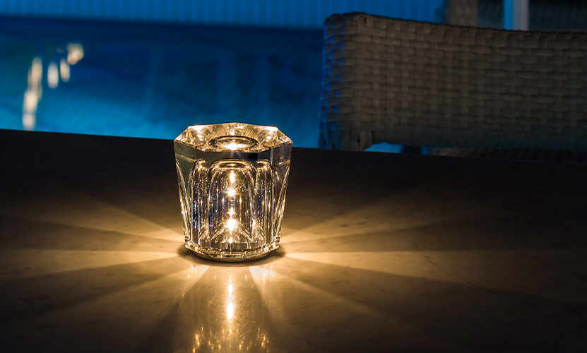 Ambientec アンビエンテック Xtal クリスタル コードレス LED テーブルランプ Ambientec アンビエンテック Xtal クリスタル コードレス LED テーブルランプ
