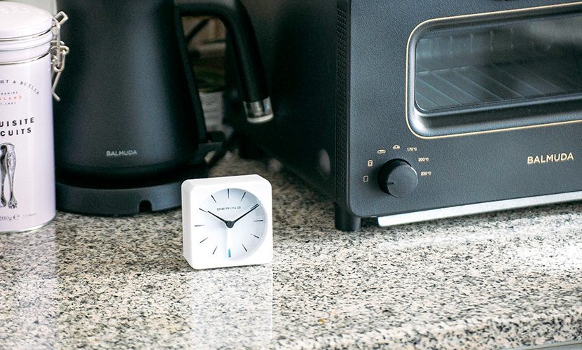 BERING ベーリング Table Clock テーブルクロック 置時計 W65mm カラー:2色 BERING ベーリング Table Clock テーブルクロック 置時計 W65mm カラー:2色