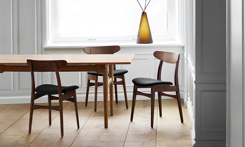 Carl Hansen & Son カールハンセン&サン CH30 アームレスチェア オーク (オイルフィニッシュ) 座:レザー(Thor ) デザイン:ハンス・J・ウェグナー Carl Hansen & Son カールハンセン&サン CH30 アームレスチェア オーク (オイルフィニッシュ) 座:レザー(Thor ) デザイン:ハンス・J・ウェグナー