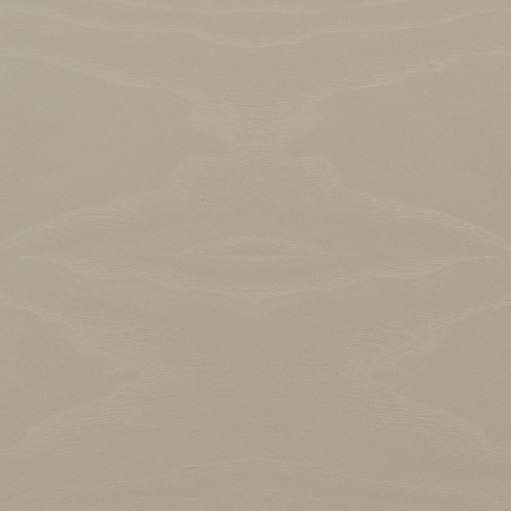 ライトベージュ（135）