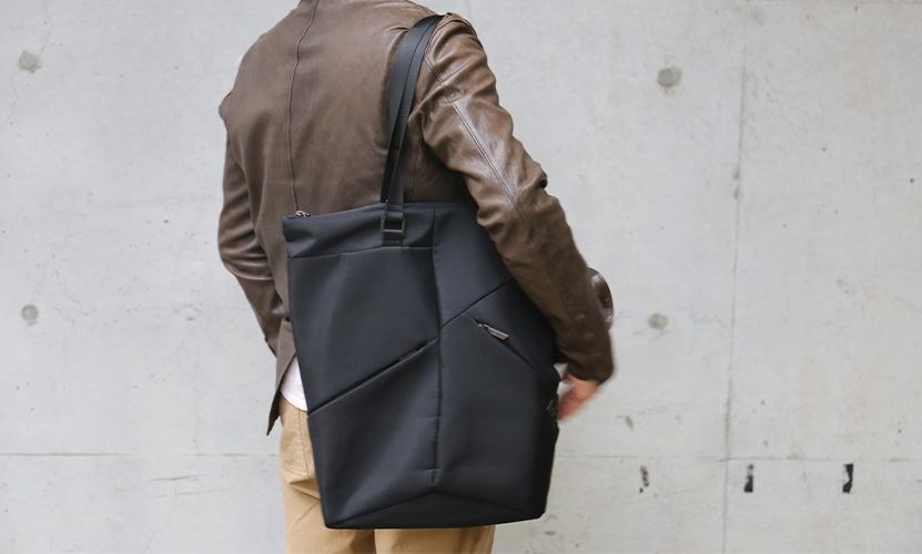 MH WAY エムエイチウェイ STONE TOTE ストーン トート トートバッグ MH-012 カラー:ブラック デザイン:ジョイア・ジョヴァンネッラ MH WAY エムエイチウェイ STONE TOTE ストーン トート トートバッグ MH-012 カラー:ブラック デザイン:ジョイア・ジョヴァンネッラ