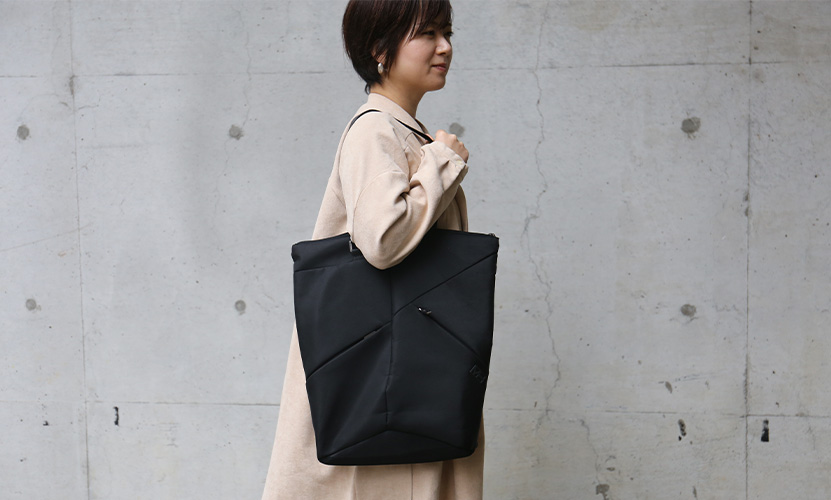 MH WAY エムエイチウェイ STONE TOTE ストーン トート トートバッグ MH-012 カラー:ブラック デザイン:ジョイア・ジョヴァンネッラ MH WAY エムエイチウェイ STONE TOTE ストーン トート トートバッグ MH-012 カラー:ブラック デザイン:ジョイア・ジョヴァンネッラ