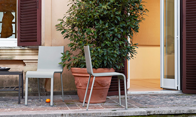 Vitra ヴィトラ .03 ゼロスリー シートカラー:7色 ベースカラー:クローム仕上げ スタッキング対応 デザイン:マールテン・ヴァン・セーヴェレン Vitra ヴィトラ .03 ゼロスリー シートカラー:7色 ベースカラー:クローム仕上げ スタッキング対応 デザイン:マールテン・ヴァン・セーヴェレン