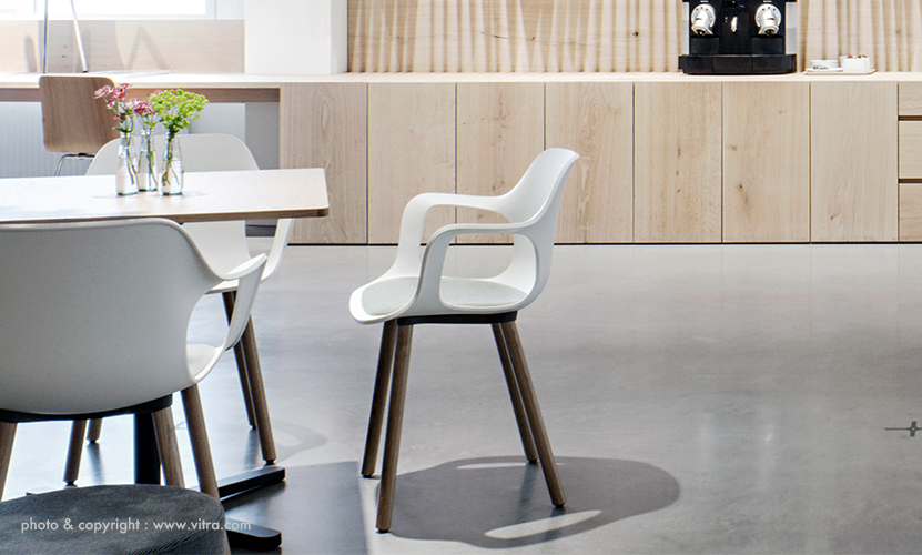 Vitra ヴィトラ HAL ハル RE Armchair Wood アームチェア ウッド ウッドベース 4本脚 ベース:2種類 カラー:8色 デザイン:ジャスパー・モリソン Vitra ヴィトラ HAL ハル RE Armchair Wood アームチェア ウッド ウッドベース 4本脚 ベース:2種類 カラー:8色 デザイン:ジャスパー・モリソン