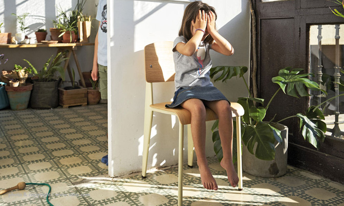 Vitra ヴィトラ Standard スタンダード チェア カラー:背座 ウォールナット デザイン:ジャン・プルーヴェ Vitra ヴィトラ Standard スタンダード チェア カラー:背座 ウォールナット デザイン:ジャン・プルーヴェ