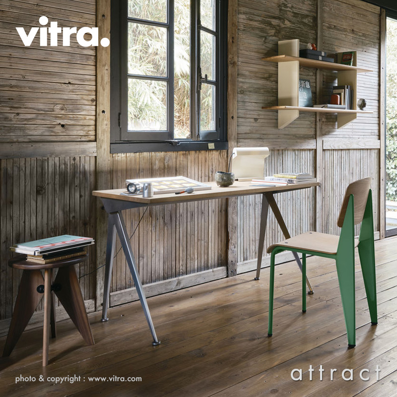 Vitra ヴィトラ Rayonnage Mural レイヨナージュ ミュラル ウォールブラケット シェルフカラー：2色 ベースカラー：4色 デザイン：ジャン・プルーヴェ