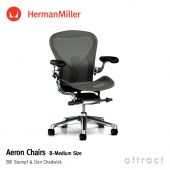 Herman Miller ハーマンミラー Aeron Chair アーロンチェア リマスタード Bサイズ ミディアム グラファイト ポスチャーフィット ポリッシュ アームレザー フル装備 （堅床・カーペット用ブレーキングキャスター） デザイン：ビル・スタンフ ＆ ドン・チャドウィック