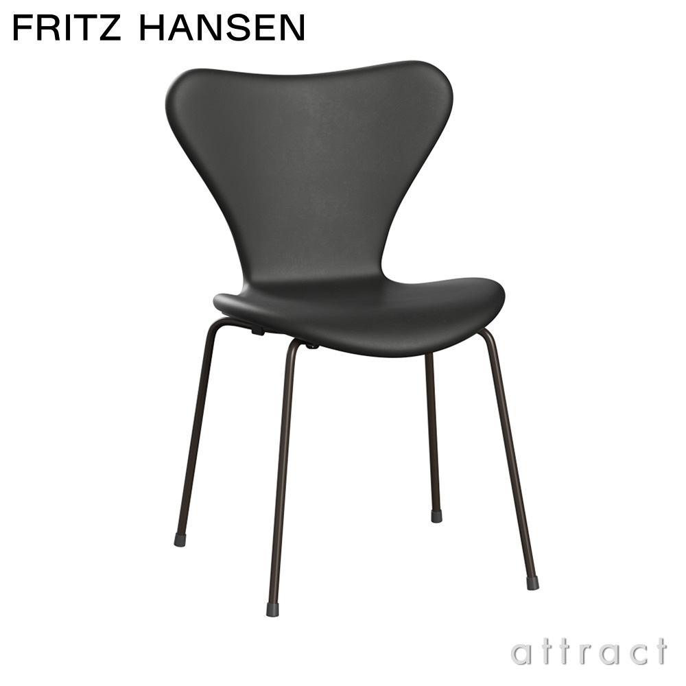 FRITZ HANSEN フリッツ・ハンセン SERIES 7 セブンチェア 3107 チェア フルパディング エッセンシャルレザー カラー：ブラック ベースカラー：ブラウンブロンズ粉体塗装 デザイン：アルネ・ヤコブセン