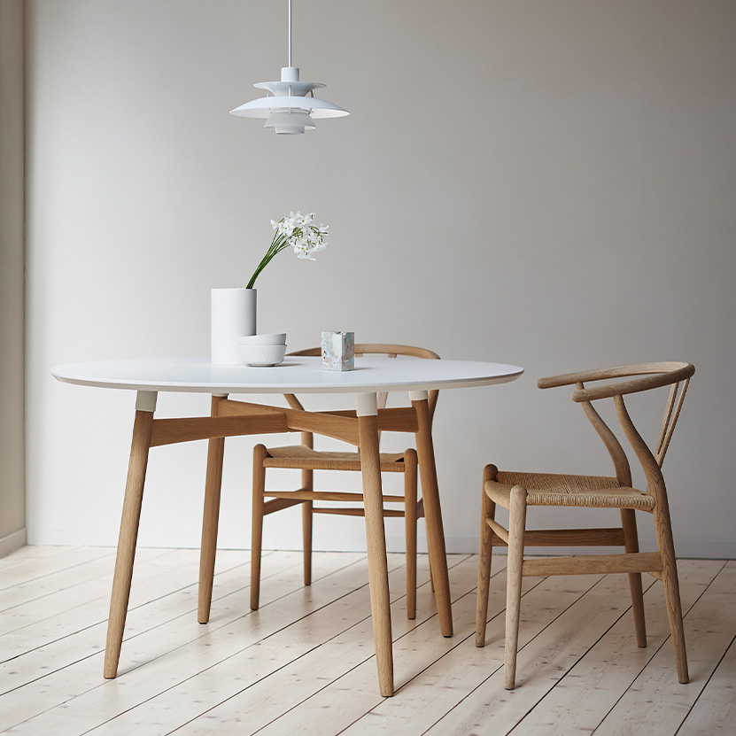 CARL HANSEN & SØN MODERN TRADITION 2022 - attract official site