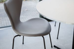フリッツ・ハンセン セブンチェア レザーキャンペーン ※キャンペーンは終了しました