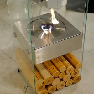 暖かな炎のゆらめきをご自宅に バイオエタノール暖炉「エコスマートファイヤー」