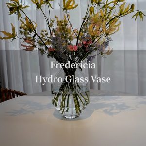 Fredericia Hydro Glass Vase フラワーアレンジメント　花水木
