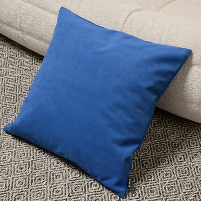 【好評につき期間延長】Ultrasuede® ウルトラスエード クッション＆スリッパ プレゼントキャンペーン