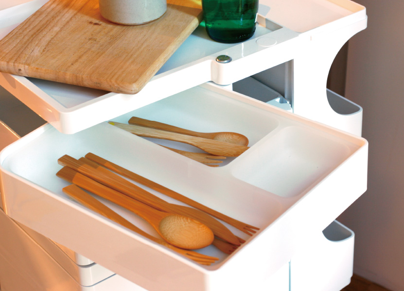 インナートレイ増量