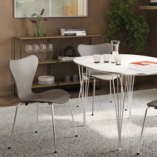 【期間限定・特別価格】FRITZ HANSEN（フリッツ・ハンセン）  セブンチェア エッセンシャルレザー キャンペーン